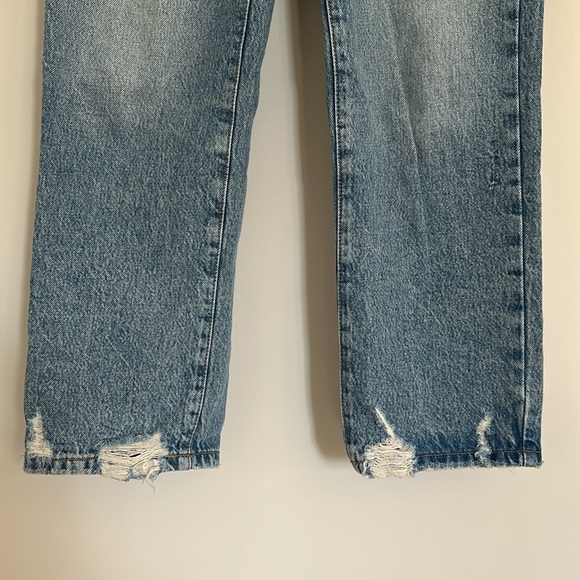 Garage Denim - Picture 4 of 8